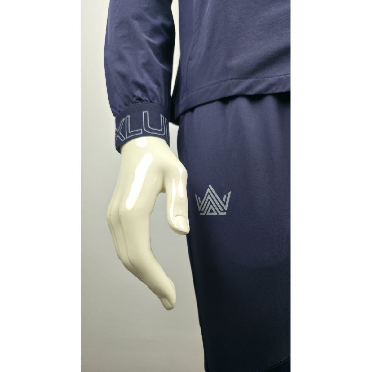 The storm jacket navy blue